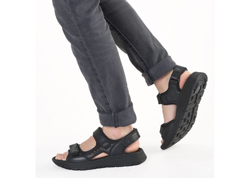 Ara Elio Black